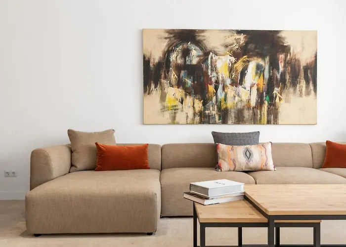 Large In Playas Del Duque Apartment *