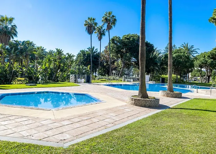 Apartment Large In Playas Del Duque