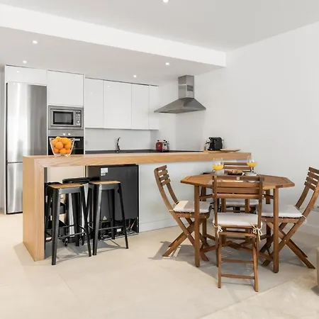 Large In Playas Del Duque * Marbella