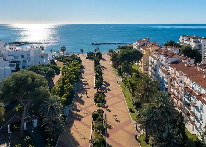 Large In Playas Del Duque * Marbellac
